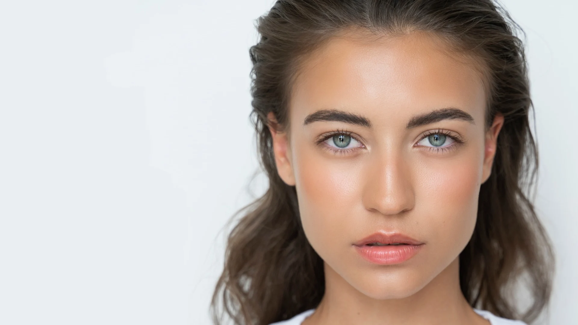 Confident gaze – Katerina Horeni Bartoskova